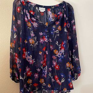 Liz Claiborne flowery top